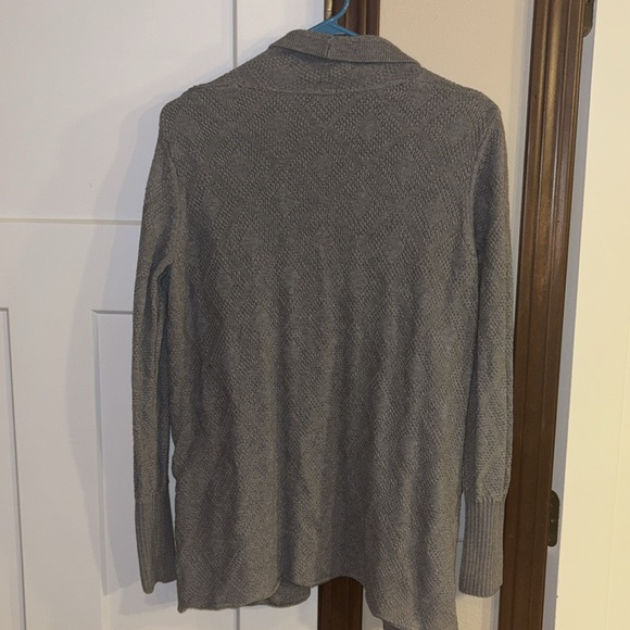 Market & Spruce Cardigan - Picture 3 of 3